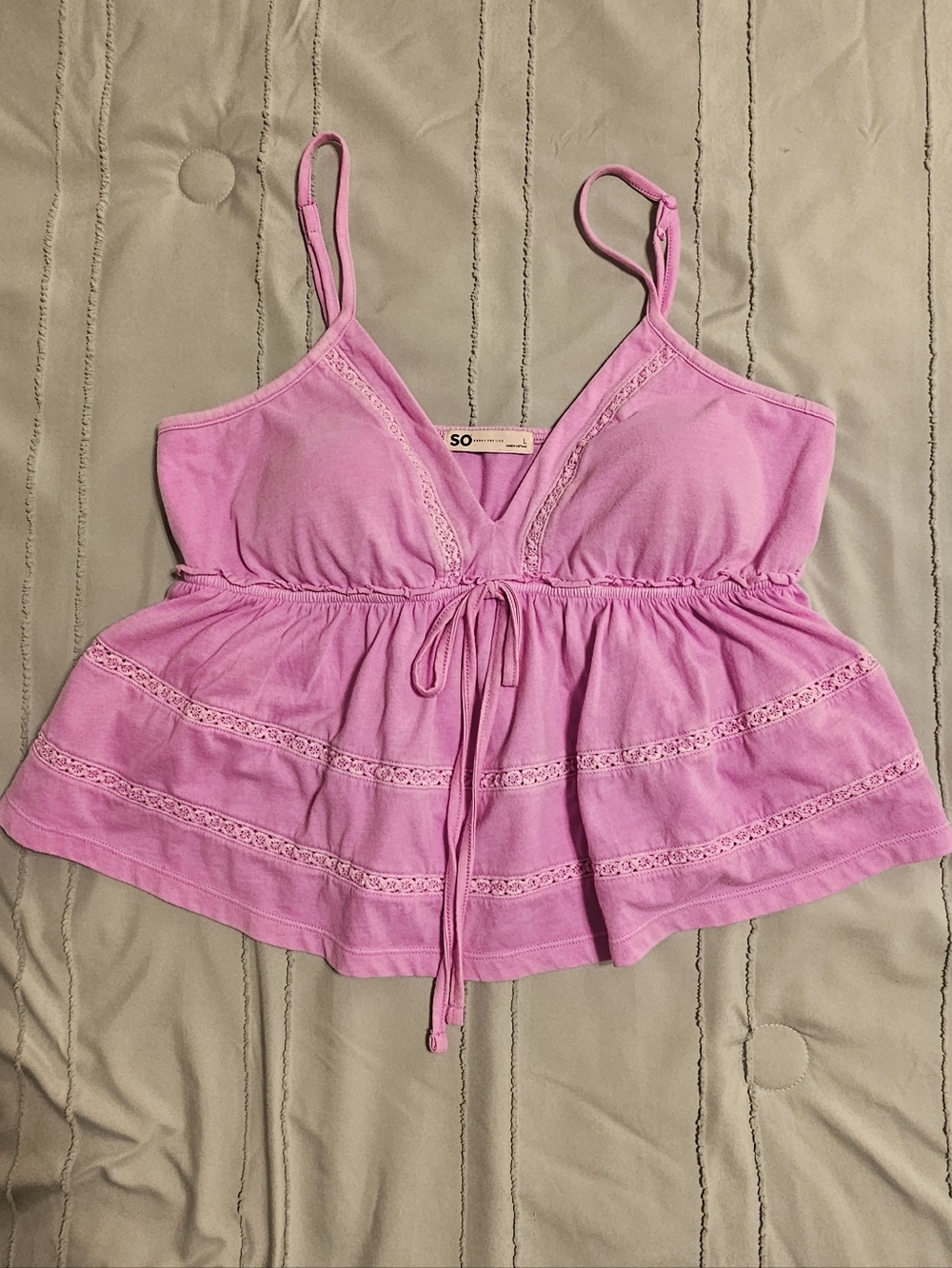 Juniors SO Molded Cup Tiered Lace Cami Size Large